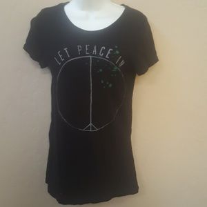 AEO Graphic Peace Sign Tee